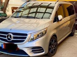 Silber Gebraucht 2017 Mercedes V220 AMG line Van / Kleinbus | 37.750 € (Superpreis)