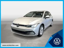 Silber Gebraucht 2022 VW Golf VIII Life Limousine | 20.540 € (Guter Preis)