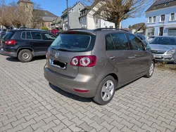 Braun Gebraucht 2011 VW Golf Plus Cross Van / Kleinbus | 5.500 € (Guter Preis)