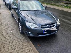 Schwarz Gebraucht 2007 Subaru Legacy Kombi | 1.700 €