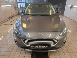 Grau Gebraucht 2019 Ford Focus Trend Limousine | 8.200 € (Guter Preis)