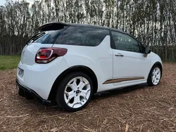 Weiß Gebraucht 2013 Citroën DS3 Kleinwagen | 6.300 € (Teuer)