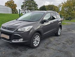 Grau Gebraucht 2015 Ford Kuga Titanium SUV | 8.900 € (Etwas zu teuer)