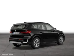 Schwarz Gebraucht 2024 BMW iX1 SUV | 46.473 € (Etwas zu teuer)