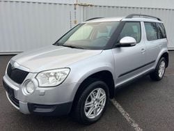 Silber Gebraucht 2011 Skoda Yeti Experience SUV | 5.299 € (Fairer Preis)