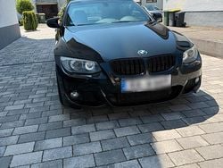 Schwarz Gebraucht 2014 BMW 320 Cabriolet M Sport Cabrio | 13.700 €