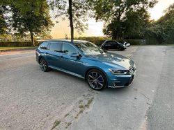 Blau Gebraucht 2018 VW Passat GTE Kombi | 14.200 € (Fairer Preis)