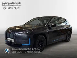 Sophistograu brillanteffekt Gebraucht 2023 BMW iX SUV | 43.490 €