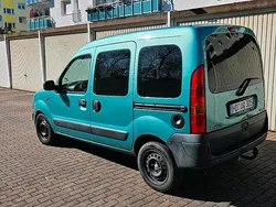 Grün Gebraucht 2004 Renault Kangoo Van / Kleinbus | 1.999 € (Fairer Preis)