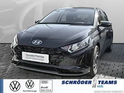 Grau Gebraucht 2024 Hyundai i20 Comfort Kleinwagen | 19.990 € (Superpreis)