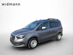 Chromitgrau metallic Gebraucht 2022 Mercedes T180 Progressive Van / Kleinbus | 26.850 € (Teuer)