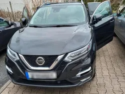 Schwarz Gebraucht 2019 Nissan Qashqai Tekna SUV | 15.500 € (Fairer Preis)