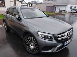 Grau Gebraucht 2018 Mercedes GLC250 SUV | 29.950 € (Fairer Preis)
