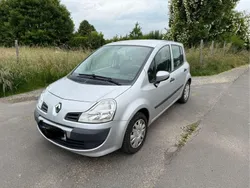 Silber Gebraucht 2009 Renault Modus Dynamique Van / Kleinbus | 3.200 € (Fairer Preis)