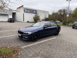 Blau Gebraucht 2018 BMW 520 Limousine | 27.000 € (Teuer)