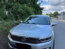 Silber Gebraucht 2019 VW Passat Kombi | 15.500 € (Guter Preis)