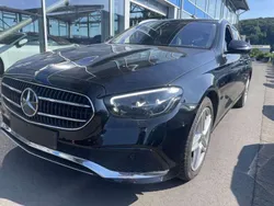 Schwarz Gebraucht 2022 Mercedes E300 Avantgarde Kombi | 30.850 € (Guter Preis)