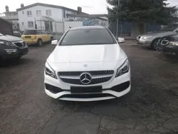 Weiß Gebraucht 2016 Mercedes CLA200 Shooting Brake AMG Kombi | 11.500 € (Superpreis)