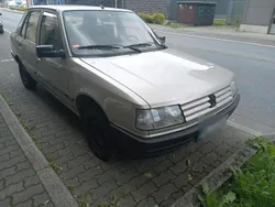 Silber Gebraucht 1991 Peugeot 309 Kleinwagen | 2.999 €