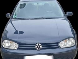 Blau Gebraucht 2000 VW Golf IV Kleinwagen | 800 € (Superpreis)