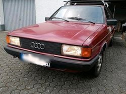 Rot Gebraucht 1982 Audi 80 Limousine | 2.500 €