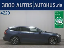 Blau Gebraucht 2022 Volvo V60 Momentum Kombi | 20.980 € (Guter Preis)