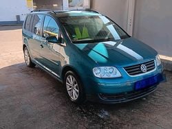 Blau Gebraucht 2005 VW Touran Van / Kleinbus | 2.300 € (Fairer Preis)