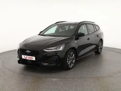Grau Gebraucht 2019 Ford Focus ST-Line X Limousine | 28.490 €