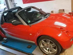 Rot Gebraucht 2006 Smart Roadster Cabrio | 7.900 € (Etwas zu teuer)