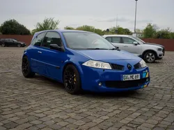 Blau Gebraucht 2006 Renault Mégane II R.S. Limousine | 10.999 €