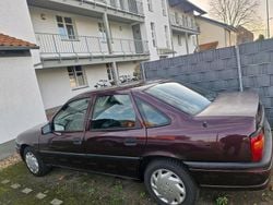 Rot Gebraucht 1994 Opel Vectra Limousine | 2.300 €