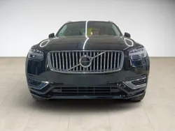 Onyx black (schwarz) Gebraucht 2021 Volvo XC90 Inscription SUV | 47.490 € (Etwas zu teuer)