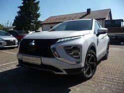 Weiß Gebraucht 2022 Mitsubishi Eclipse Cross Basis SUV | 18.990 € (Superpreis)