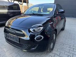 Schwarz Gebraucht 2022 Fiat 500e Icon Kleinwagen | 17.997 € (Fairer Preis)