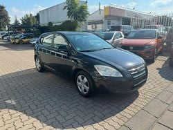 Schwarz Gebraucht 2009 Kia Ceed EX Limousine | 3.699 € (Etwas zu teuer)