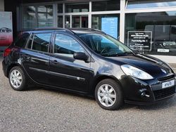 Schwarz Gebraucht 2010 Renault Clio II Expression Limousine | 850 € (Superpreis)