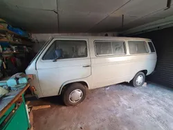 Grau Gebraucht 1990 VW T3 Van | 5.000 €