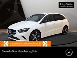 Weiß Gebraucht 2024 Mercedes B200 Advanced Van / Kleinbus | 30.490 € (Guter Preis)