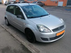 Silber Gebraucht 2008 Ford Fiesta Kleinwagen | 1.000 € (Guter Preis)