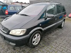 Schwarz Gebraucht 2000 Opel Zafira Van / Kleinbus | 1.190 € (Guter Preis)
