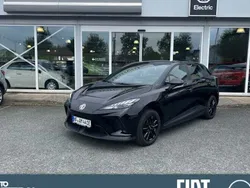 Pebble black Gebraucht 2022 MG MG4 EV Kleinwagen | 19.990 € (Etwas zu teuer)