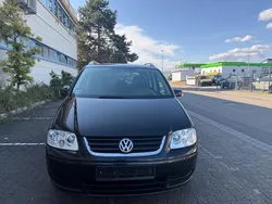 Schwarz Gebraucht 2003 VW Touran Highline Van / Kleinbus | 1.699 € (Guter Preis)
