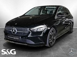Metalliclack kosmosschwarz Gebraucht 2024 Mercedes B200 Progressive Van / Kleinbus | 29.990 € (Superpreis)