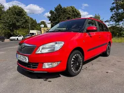 Rot Gebraucht 2013 Skoda Fabia Ambition Kombi | 4.250 € (Guter Preis)
