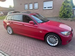 Rot Gebraucht 2010 BMW 320 Kombi | 5.000 € (Guter Preis)