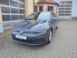 Grau Gebraucht 2023 VW Golf VIII Kombi | 20.650 € (Guter Preis)