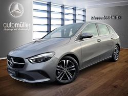 Grau Gebraucht 2024 Mercedes B200 Progressive Van / Kleinbus | 32.310 € (Guter Preis)