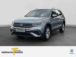 Silber Gebraucht 2024 VW Tiguan Allspace Life SUV | 33.190 € (Superpreis)