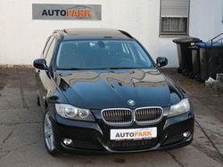 Schwarz Gebraucht 2011 BMW 325 Sport Line Kombi | 7.490 € (Superpreis)