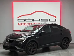 Schwarz Gebraucht 2022 Renault Arkana Play SUV | 23.850 € (Etwas zu teuer)